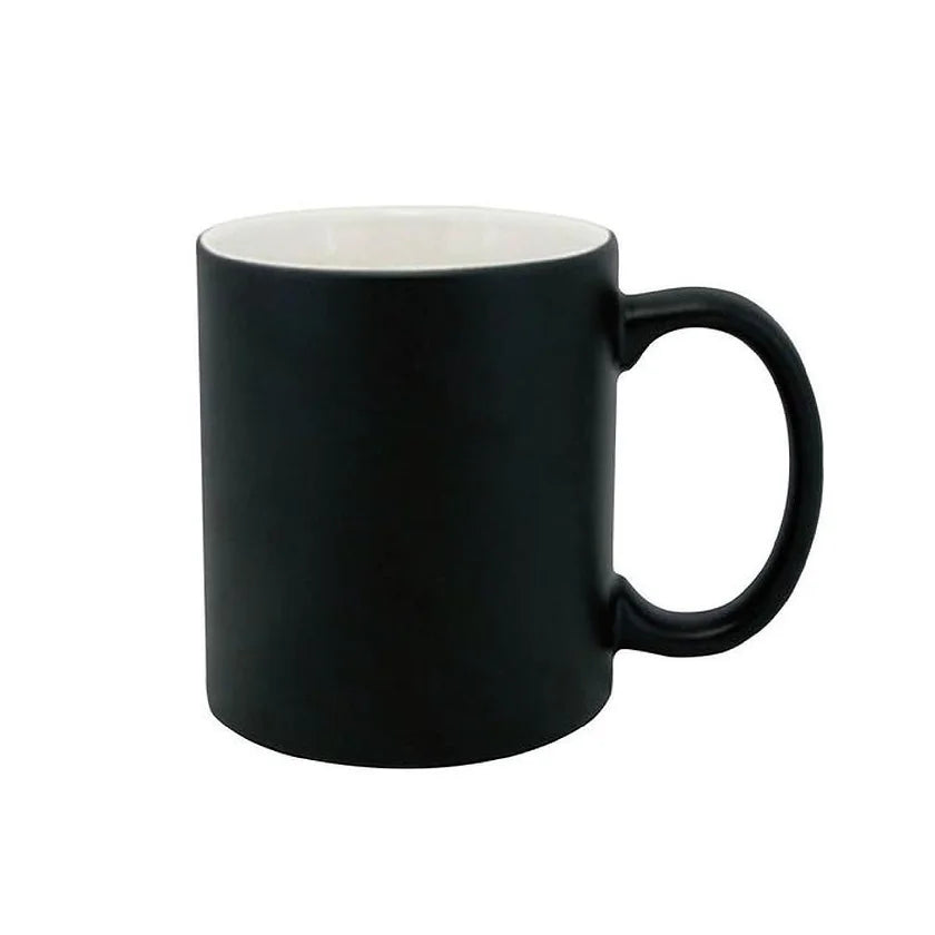 Taza café ta muy temprano para una cerveza